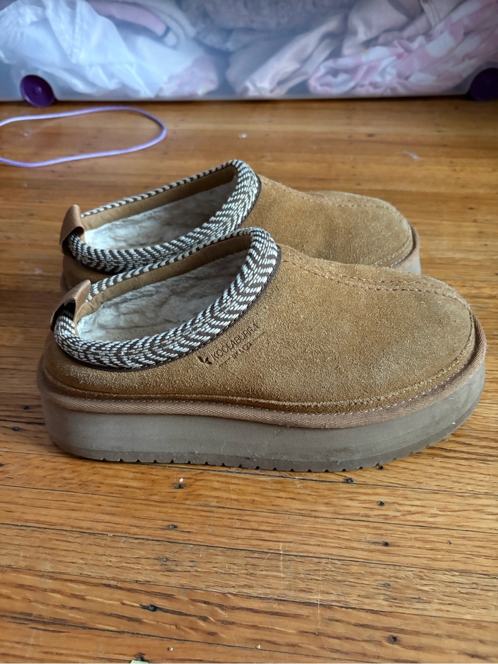 Koolaburra by UGG Burree Chesnut Slipper